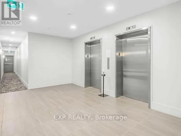 402 - 135 ORR STREET, #402