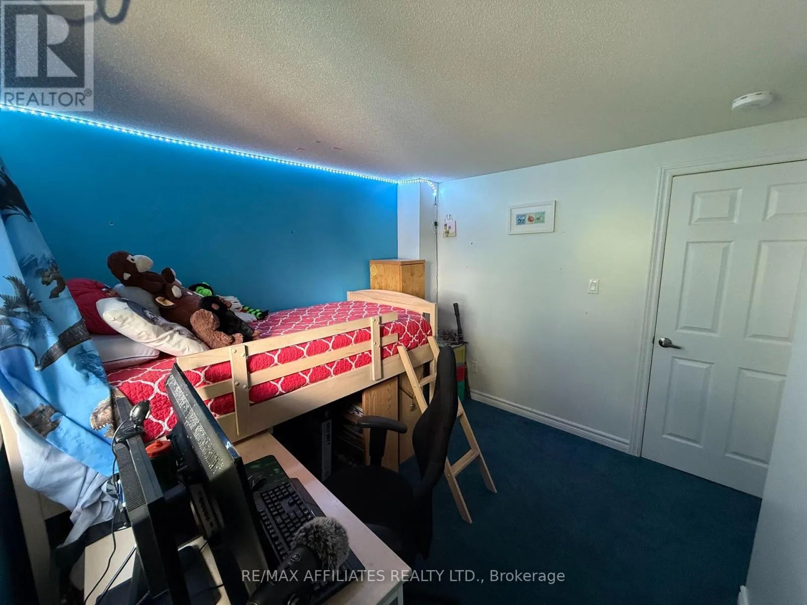 295 PINTAIL TERRACE