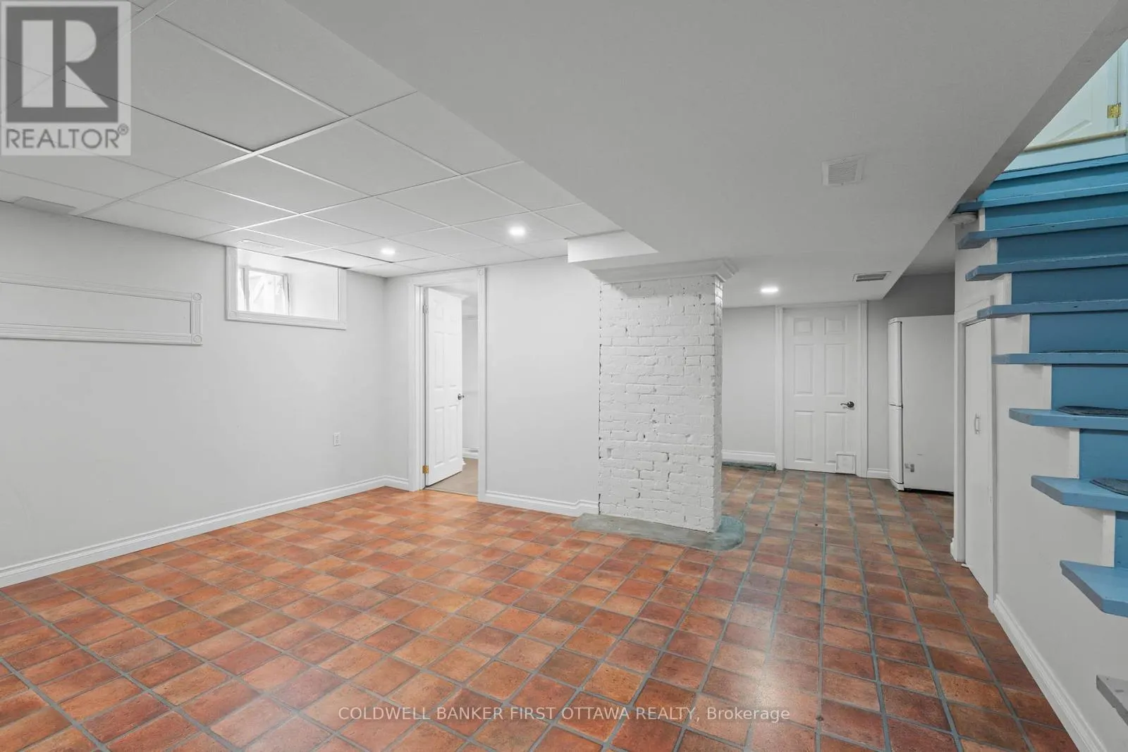 79 OSSINGTON AVENUE