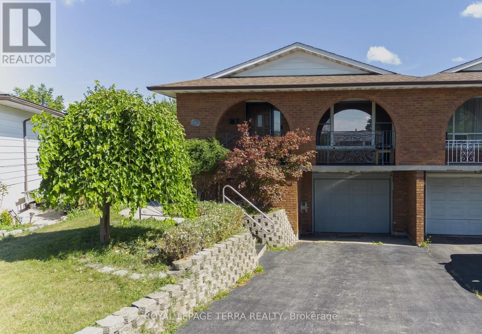 55 EASTBURY DRIVE