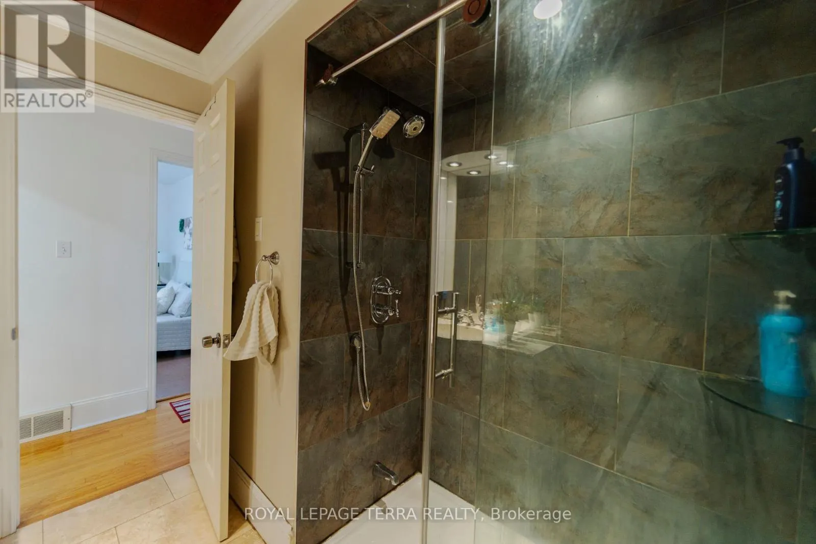 55 EASTBURY DRIVE