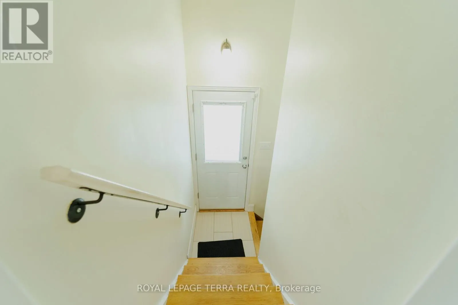 55 EASTBURY DRIVE