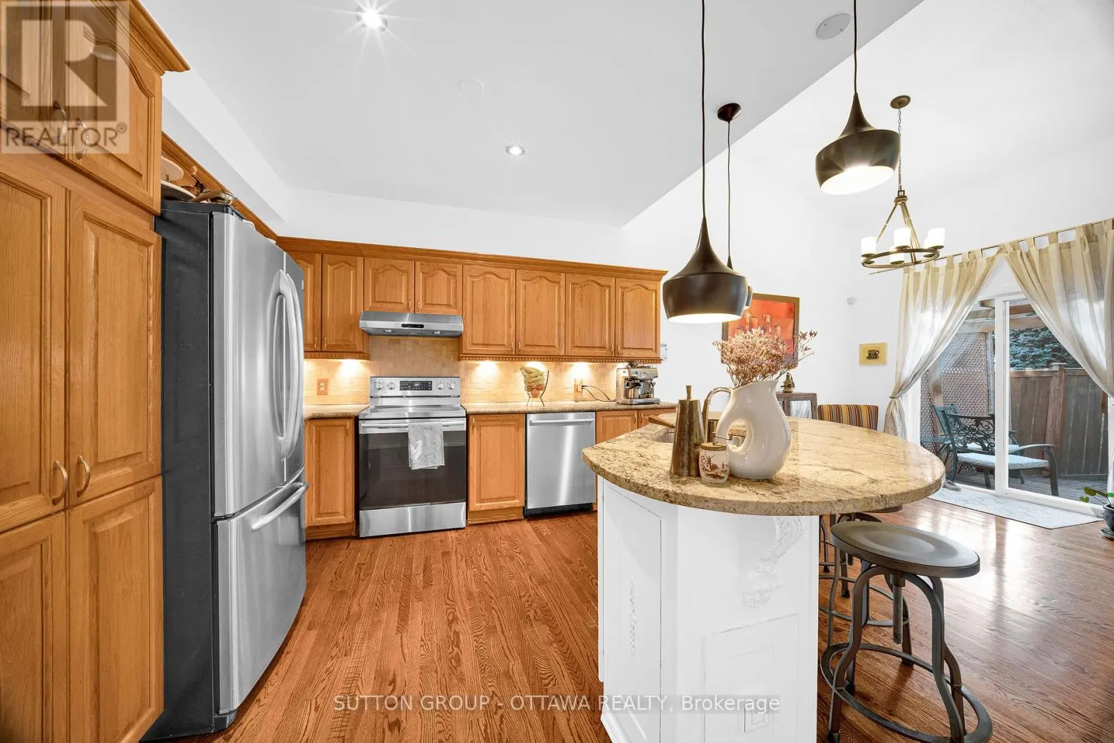 22 INSMILL CRESCENT