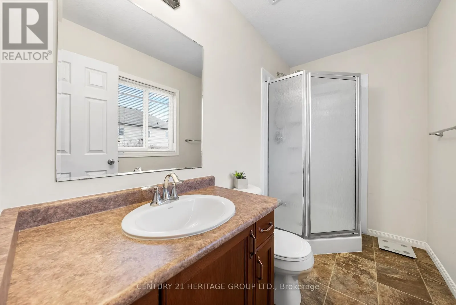 382 WOODBINE AVENUE