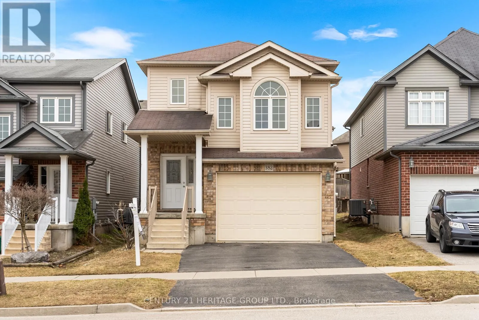 382 WOODBINE AVENUE