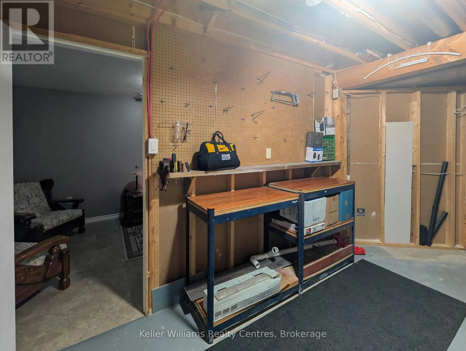 462028 CONCESSION 24