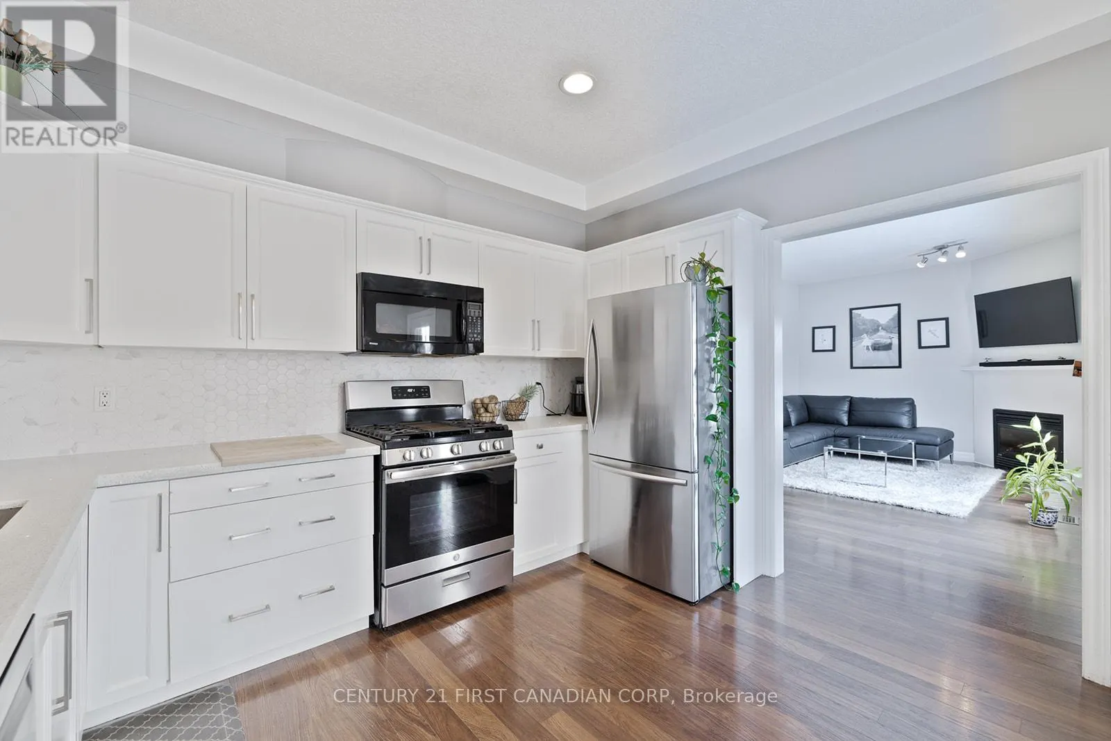 1185 SMITHSON COURT