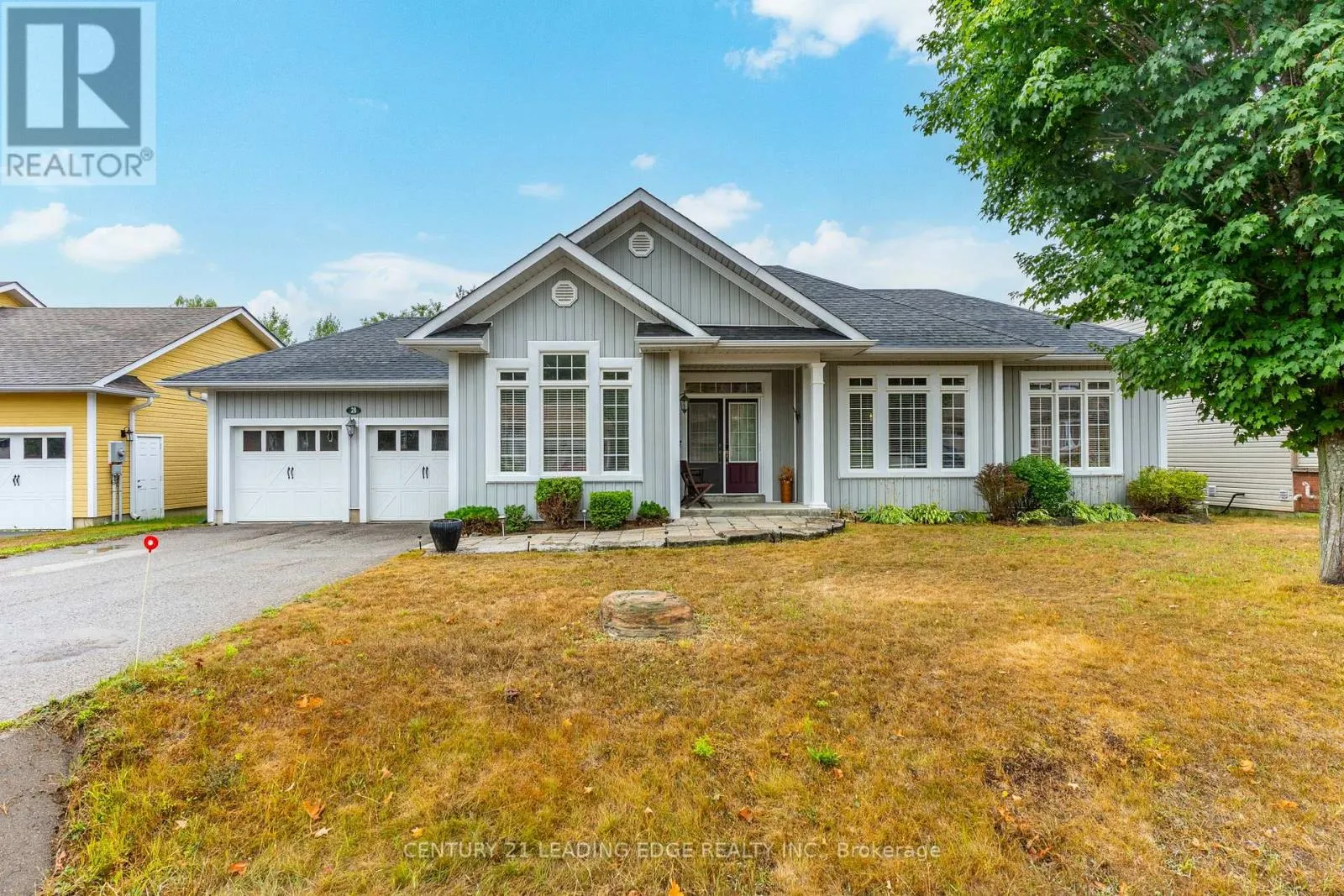 28 WINDOVER DRIVE