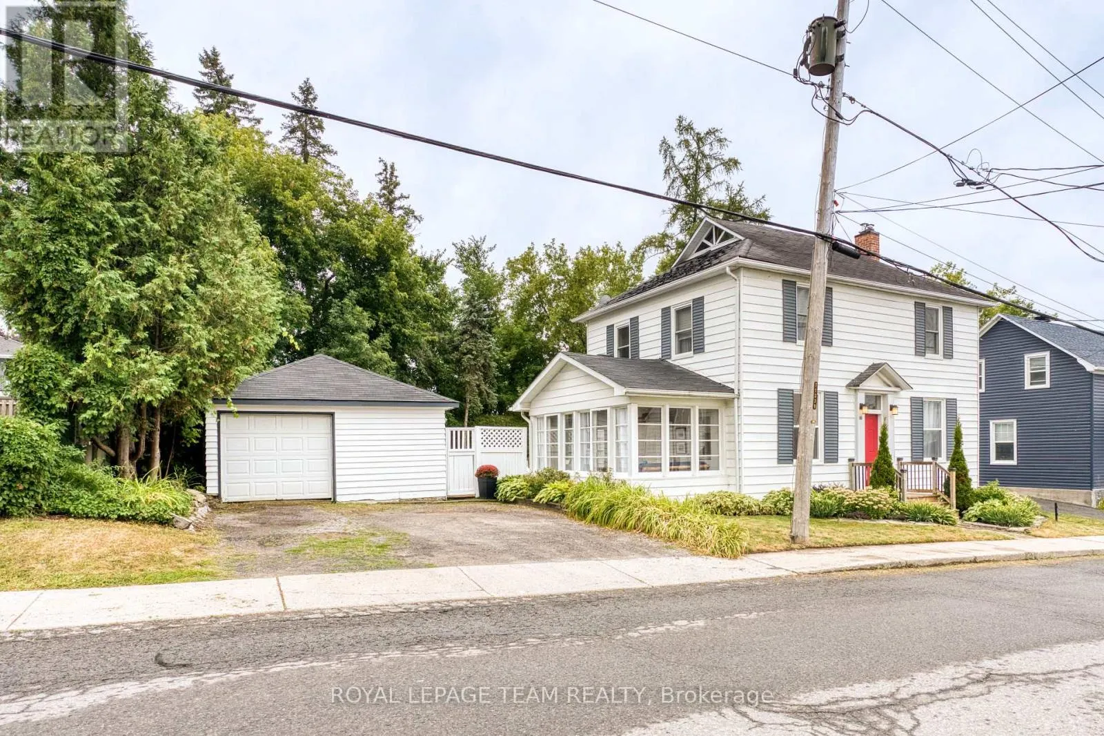 82 FARM STREET