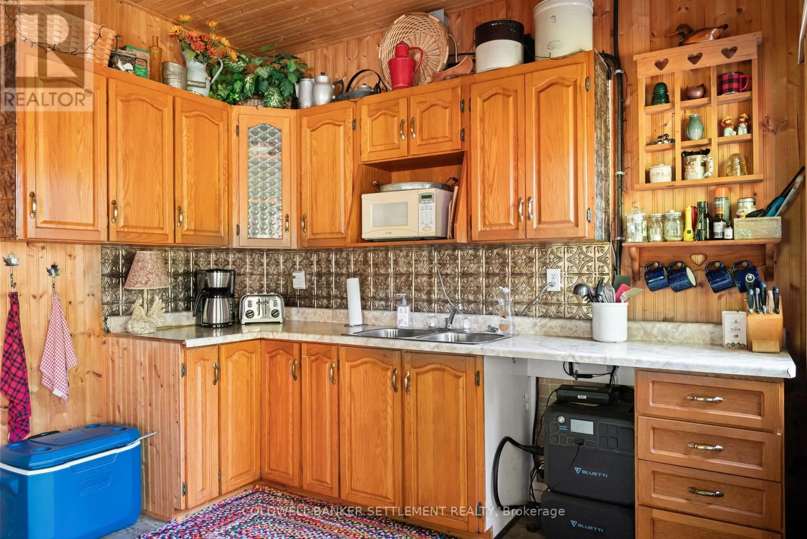 1167 LOUDEN LANE
