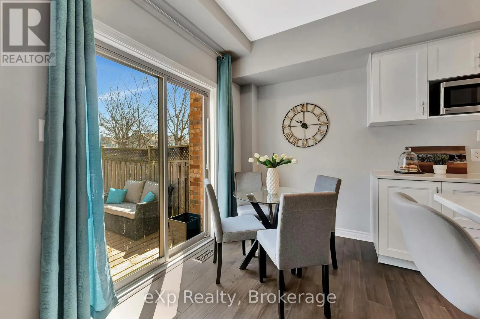 D2 - 12 BRANTWOOD PARK ROAD, #D2