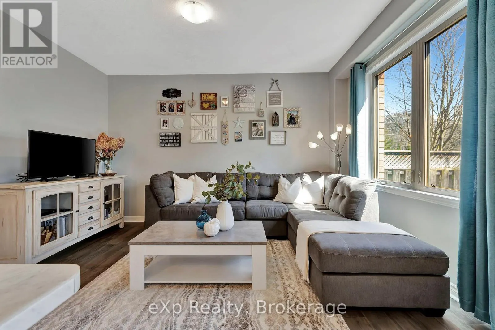 D2 - 12 BRANTWOOD PARK ROAD, #D2