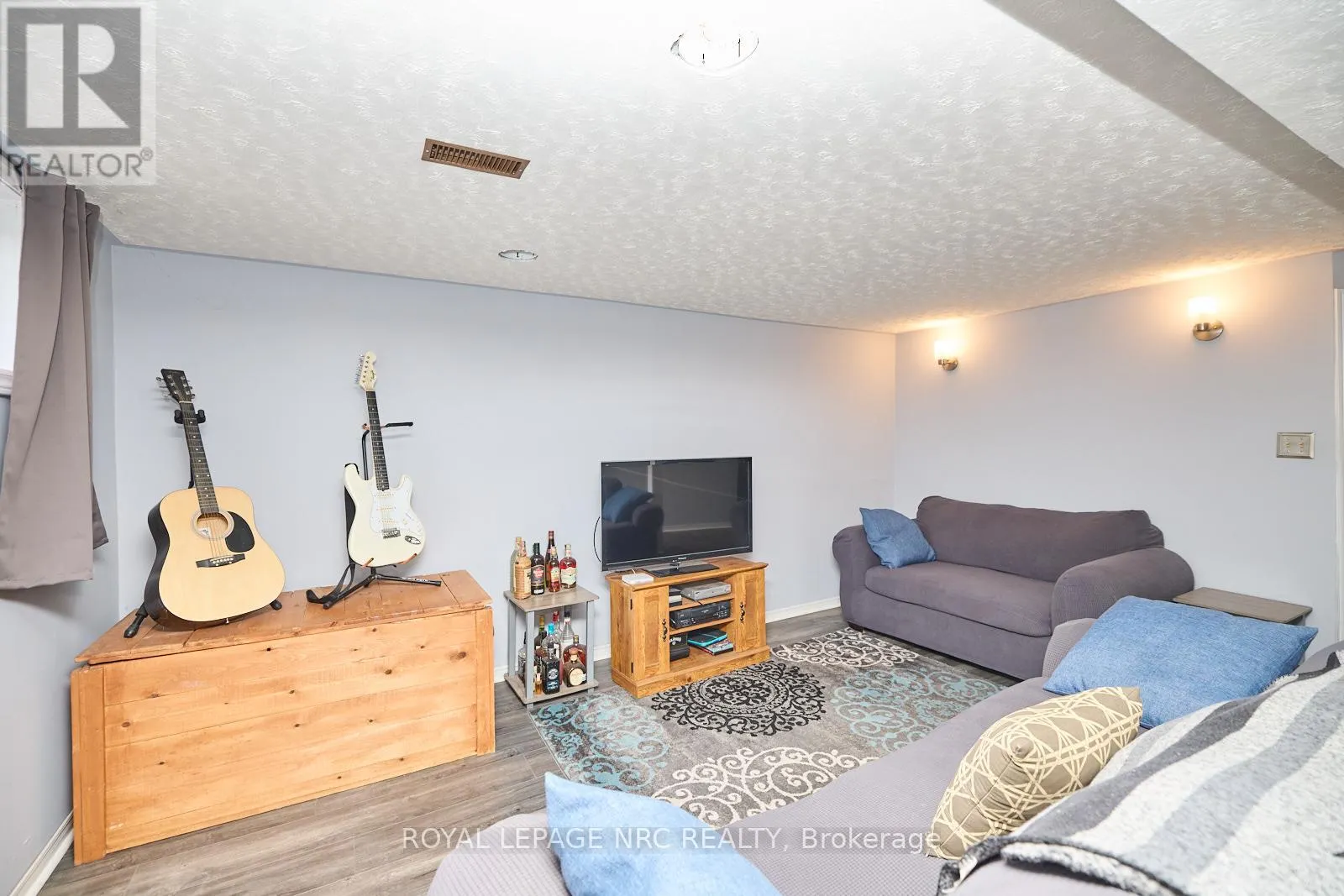 38 CULLIGAN CRESCENT