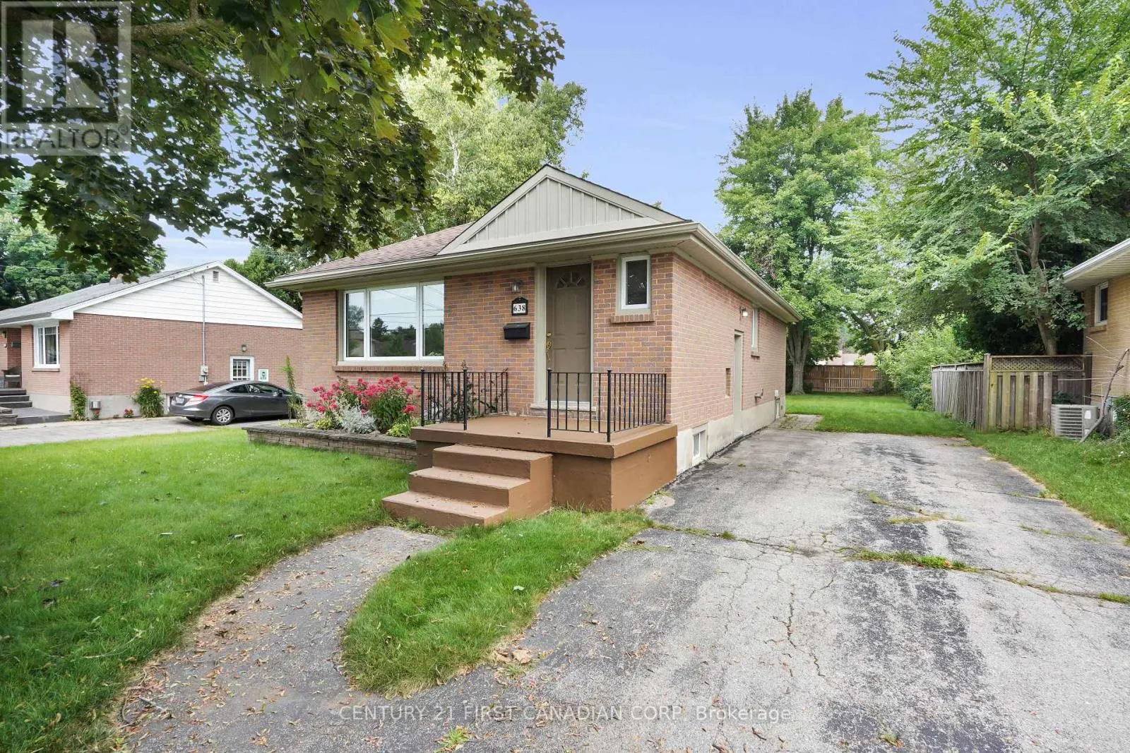 UPPER - 638 TENNENT AVENUE, #Upper