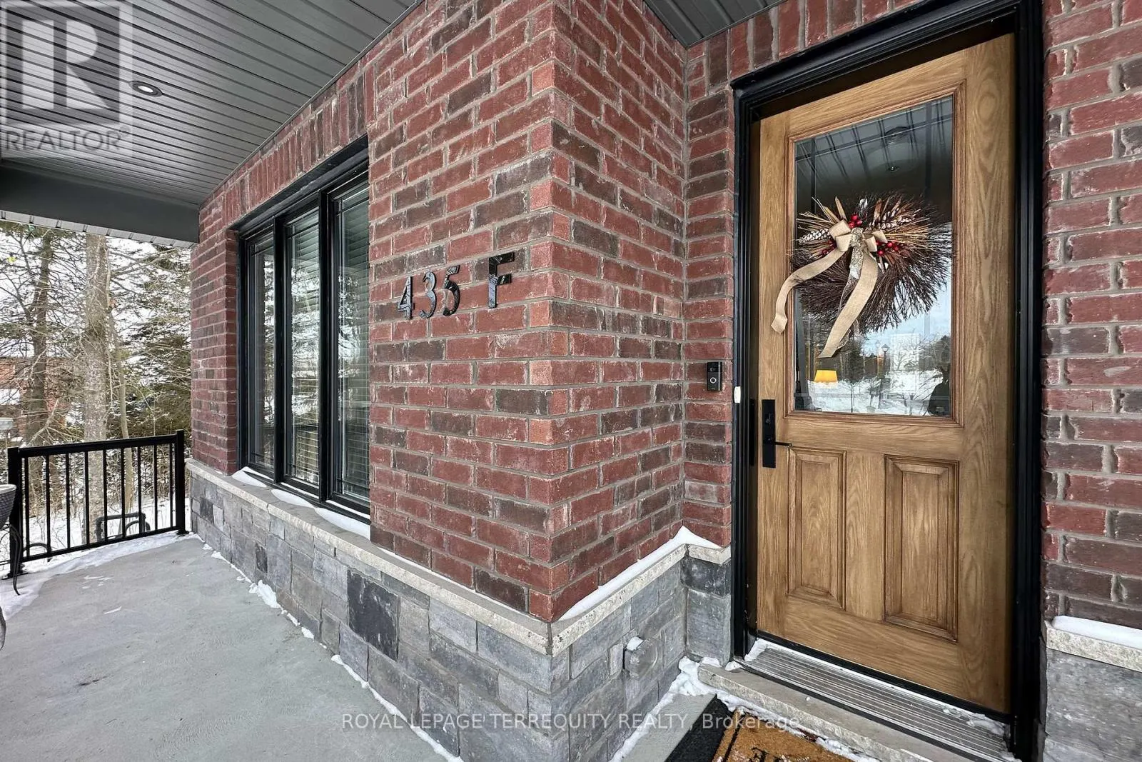 F - 435 ORCHARD AVENUE