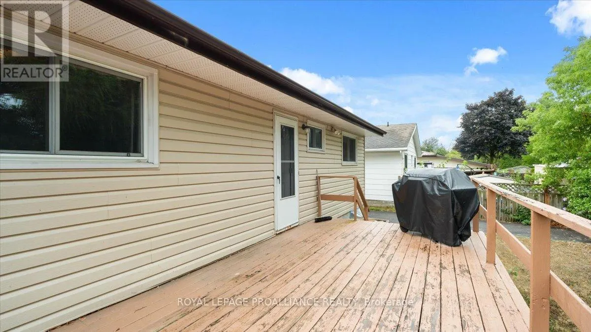 14 CONNOLLY AVENUE