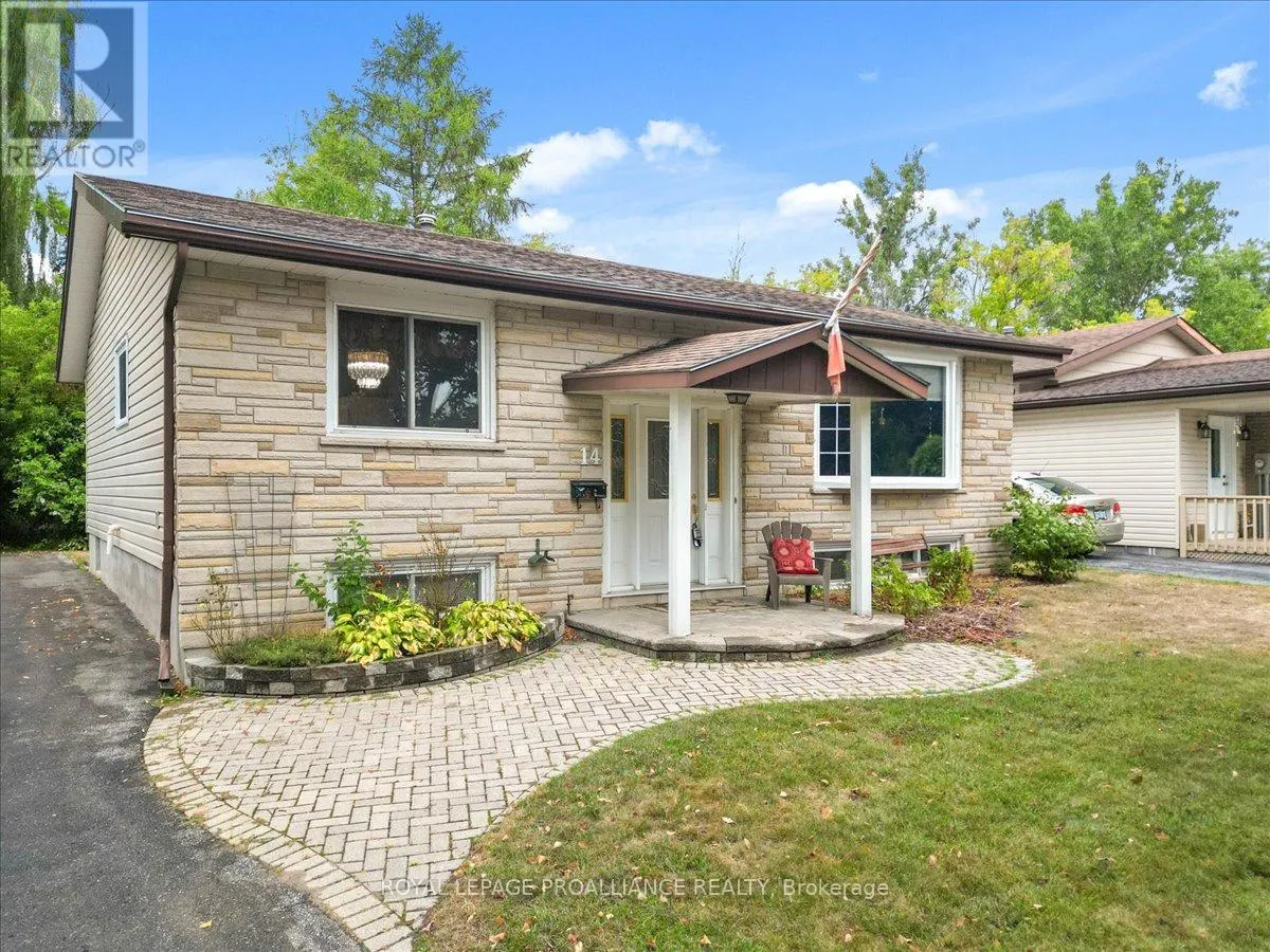 14 CONNOLLY AVENUE