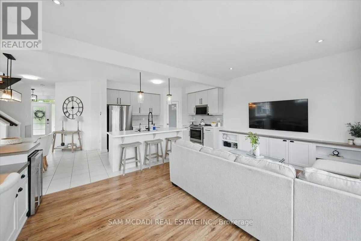 4 ROULEY LANE