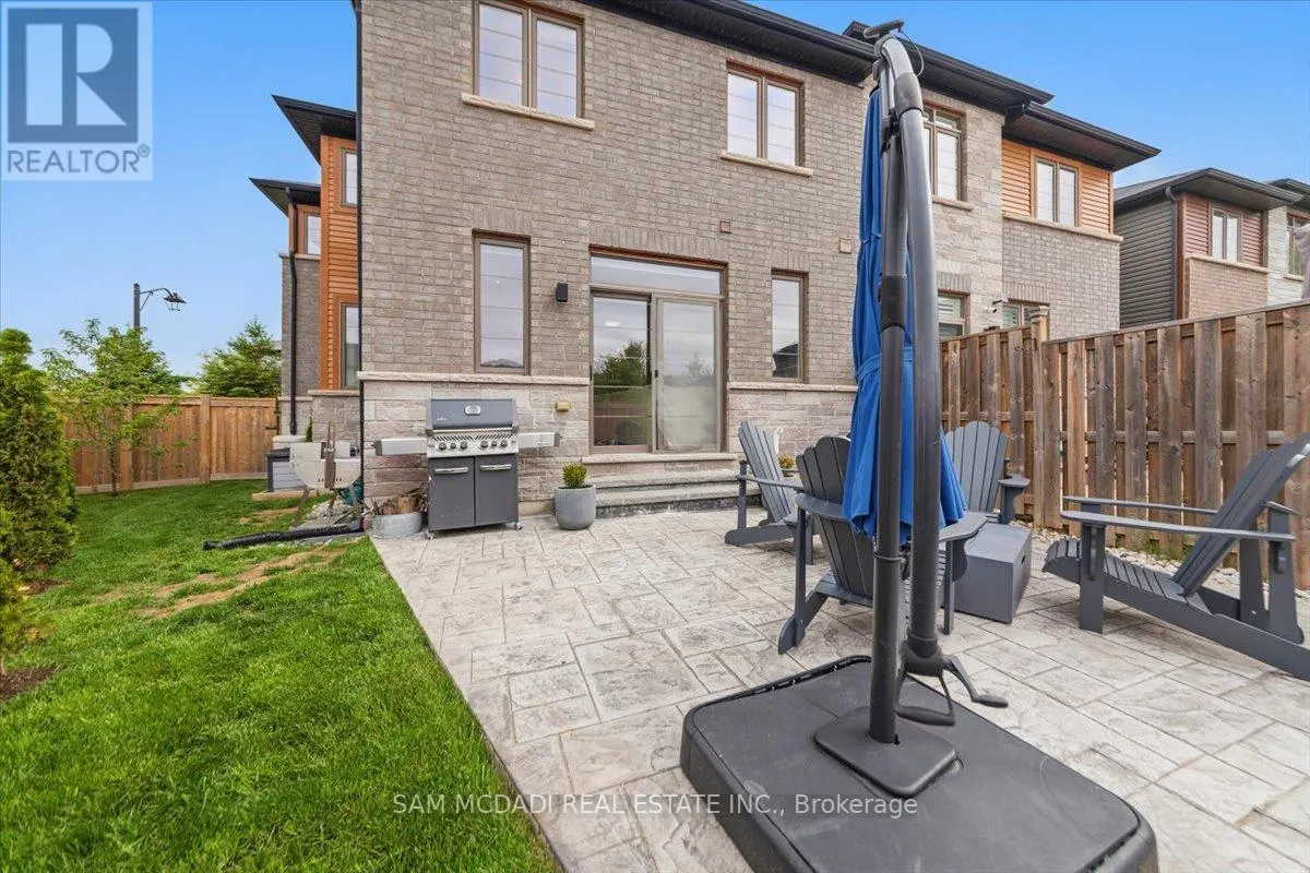 4 ROULEY LANE