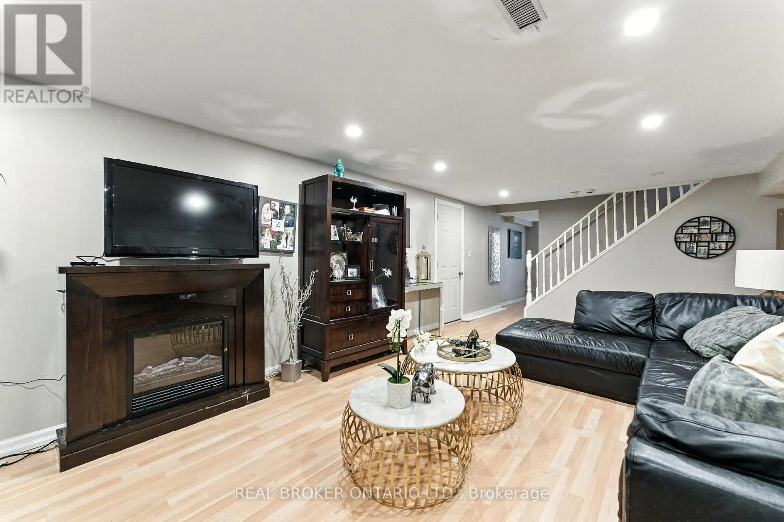 267 MEMORIAL DRIVE