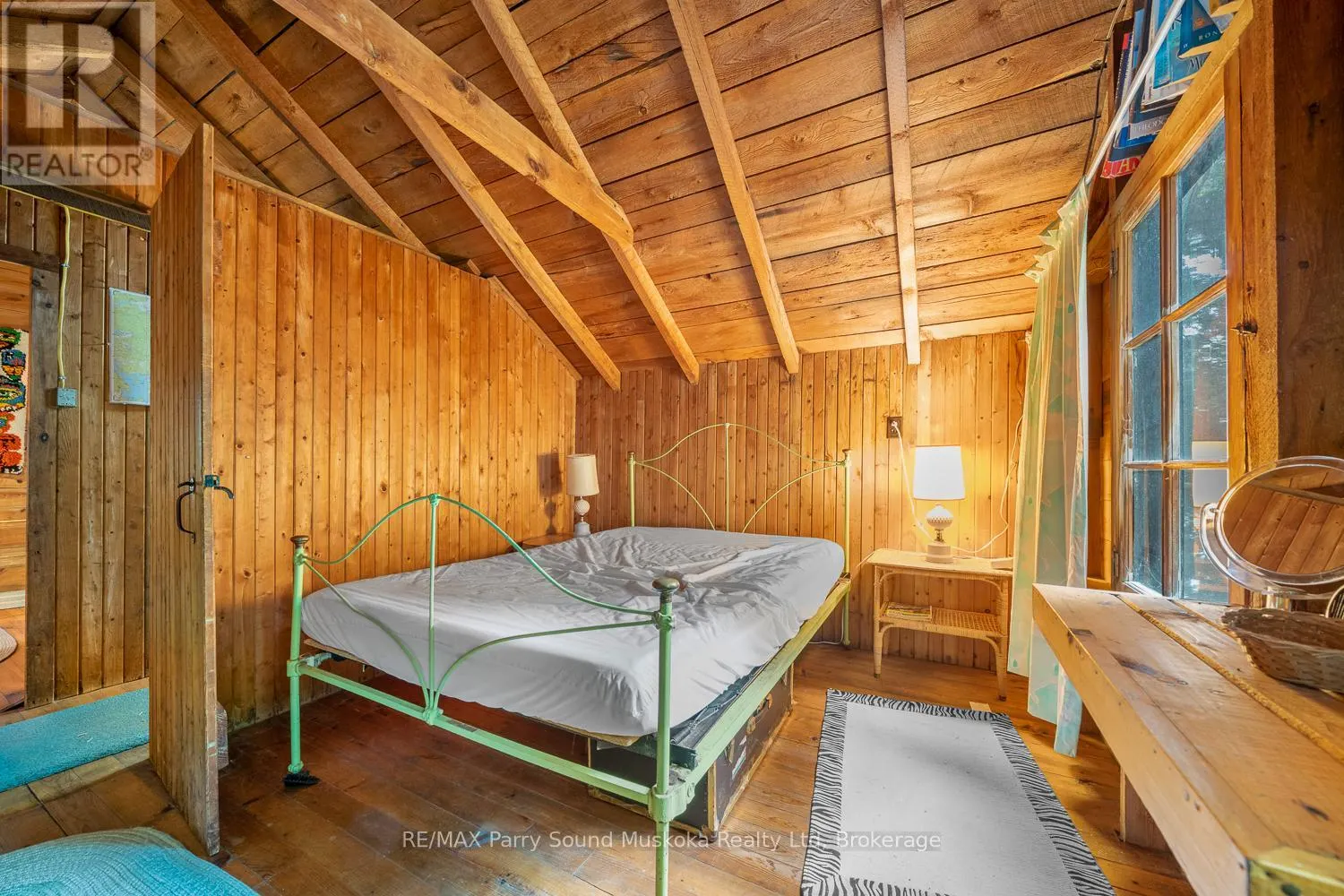 897 172 WA HORSESHOE LAKE