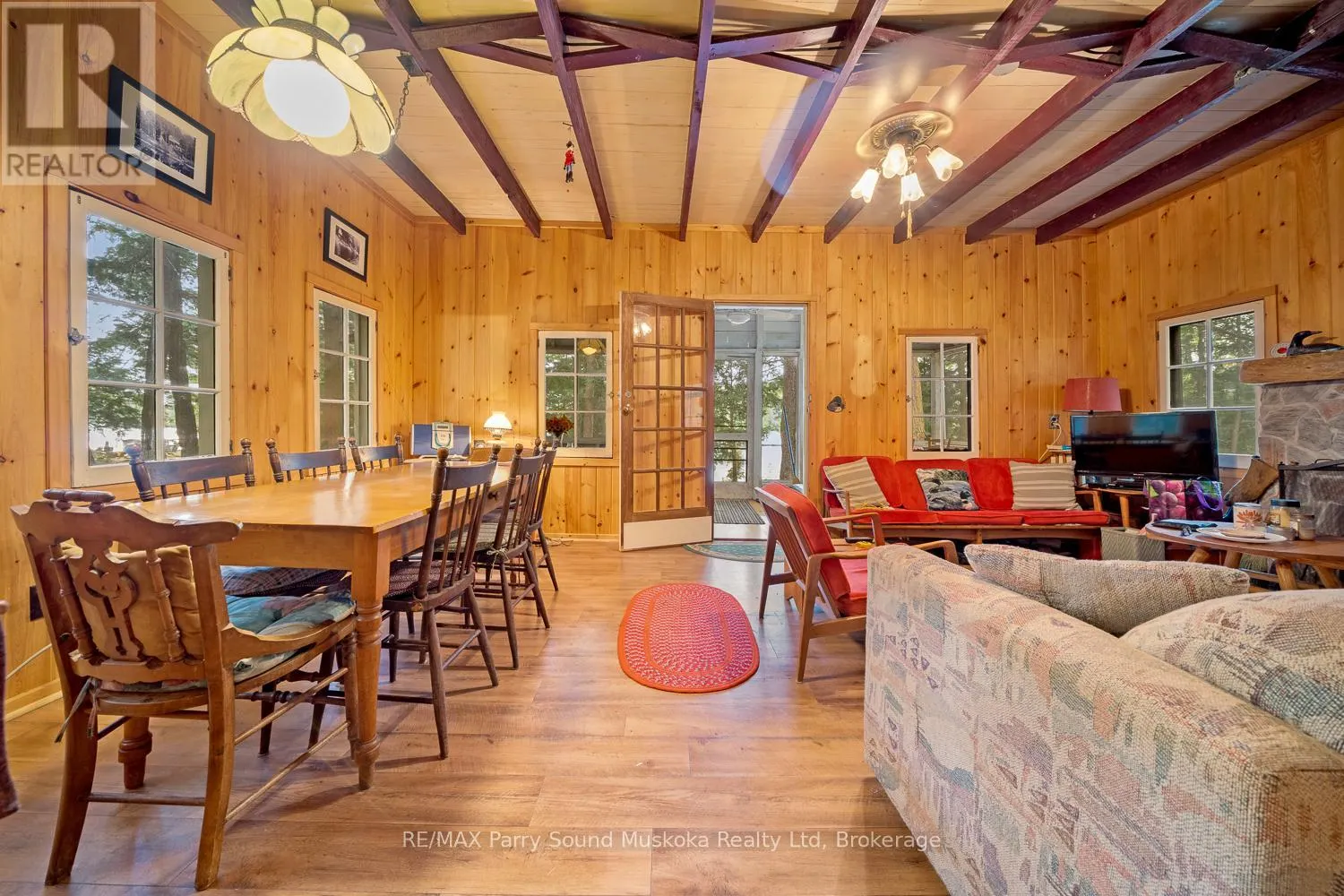 897 172 WA HORSESHOE LAKE