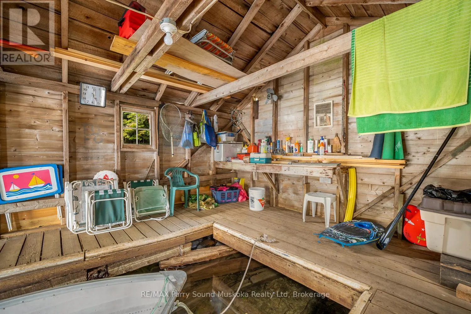 897 172 WA HORSESHOE LAKE