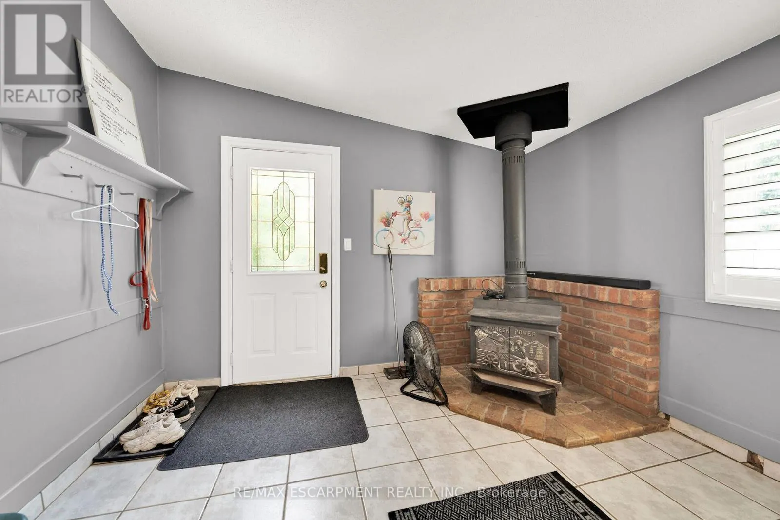 226 CARLUKE ROAD E