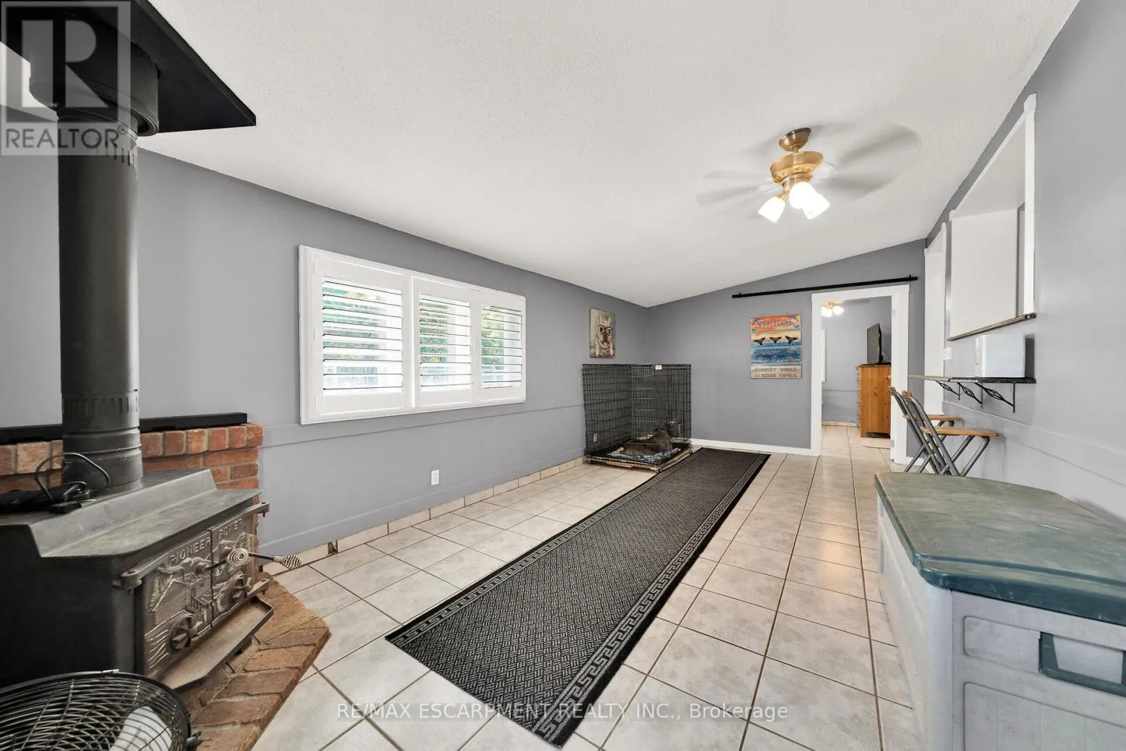226 CARLUKE ROAD E