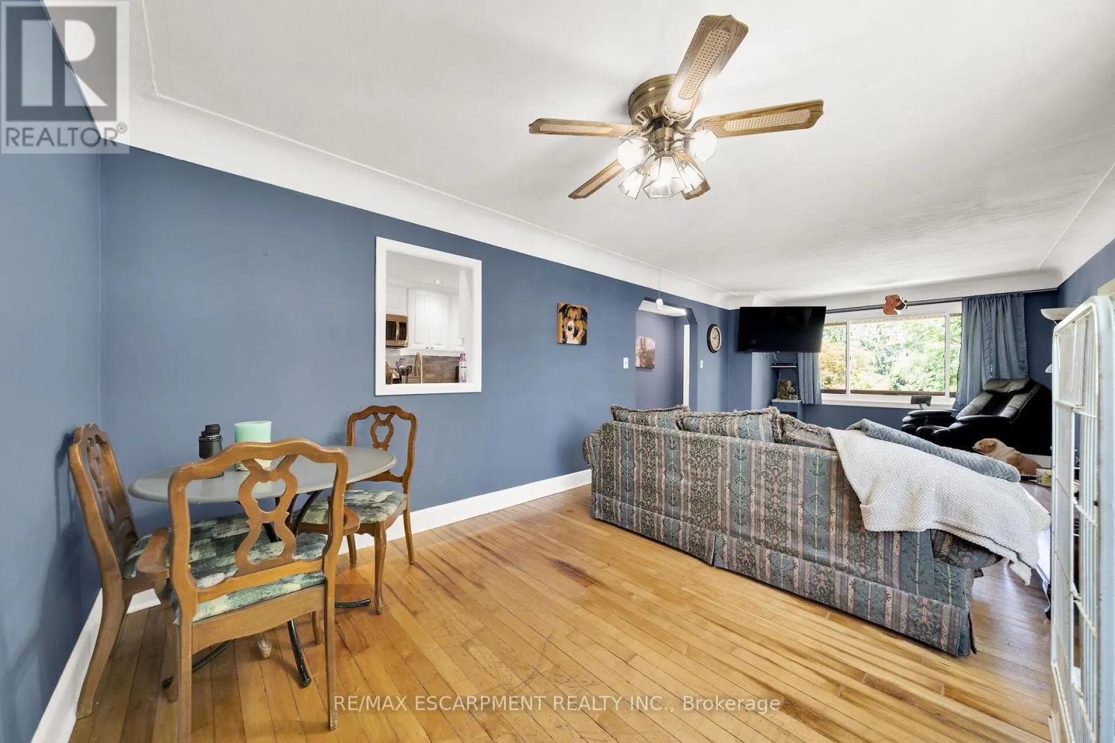 226 CARLUKE ROAD E