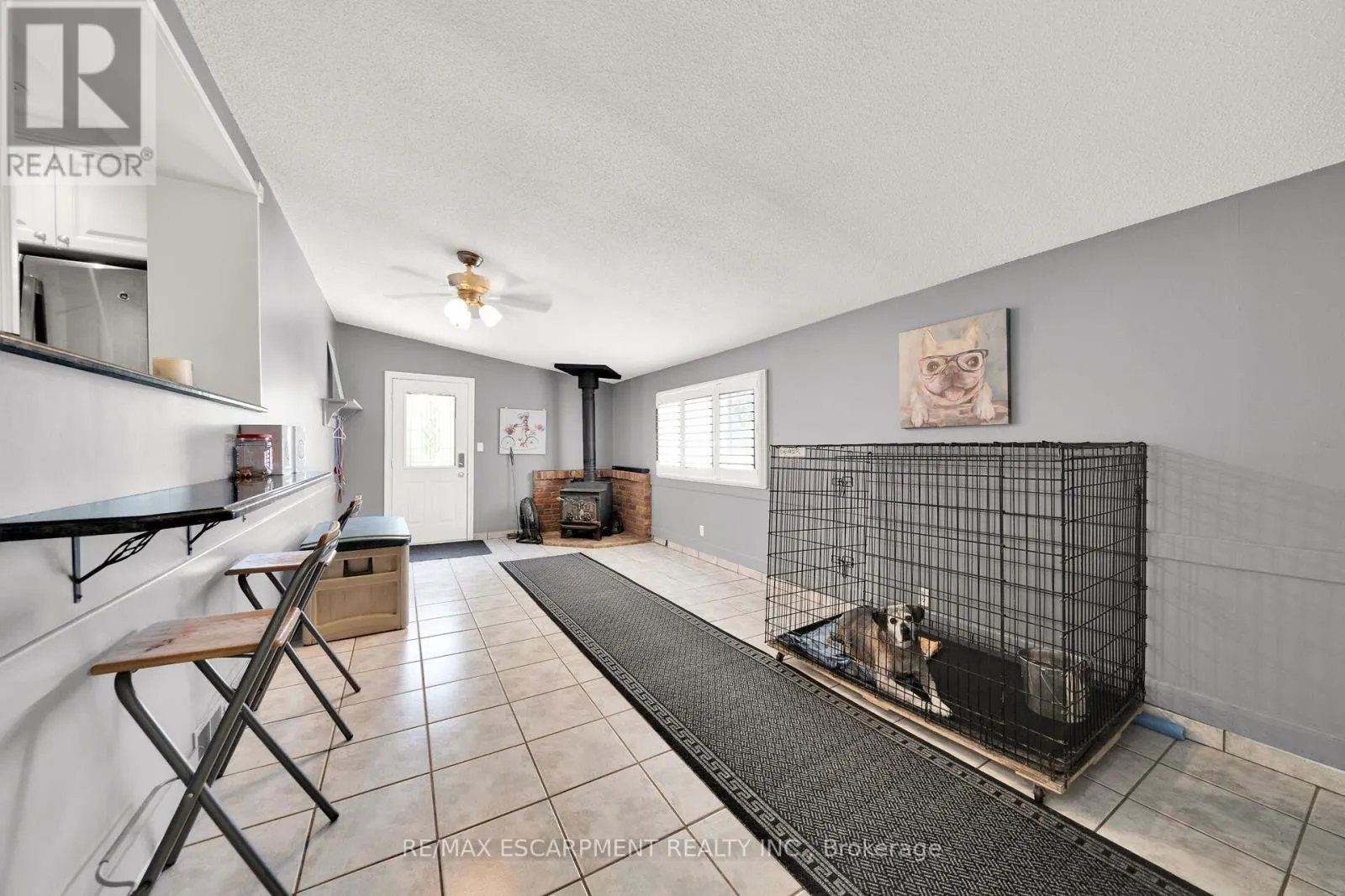 226 CARLUKE ROAD E