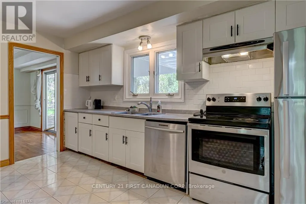 28 REDFORD ROAD