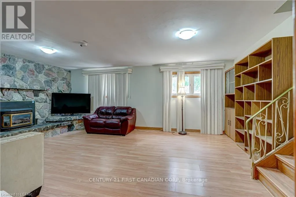 28 REDFORD ROAD