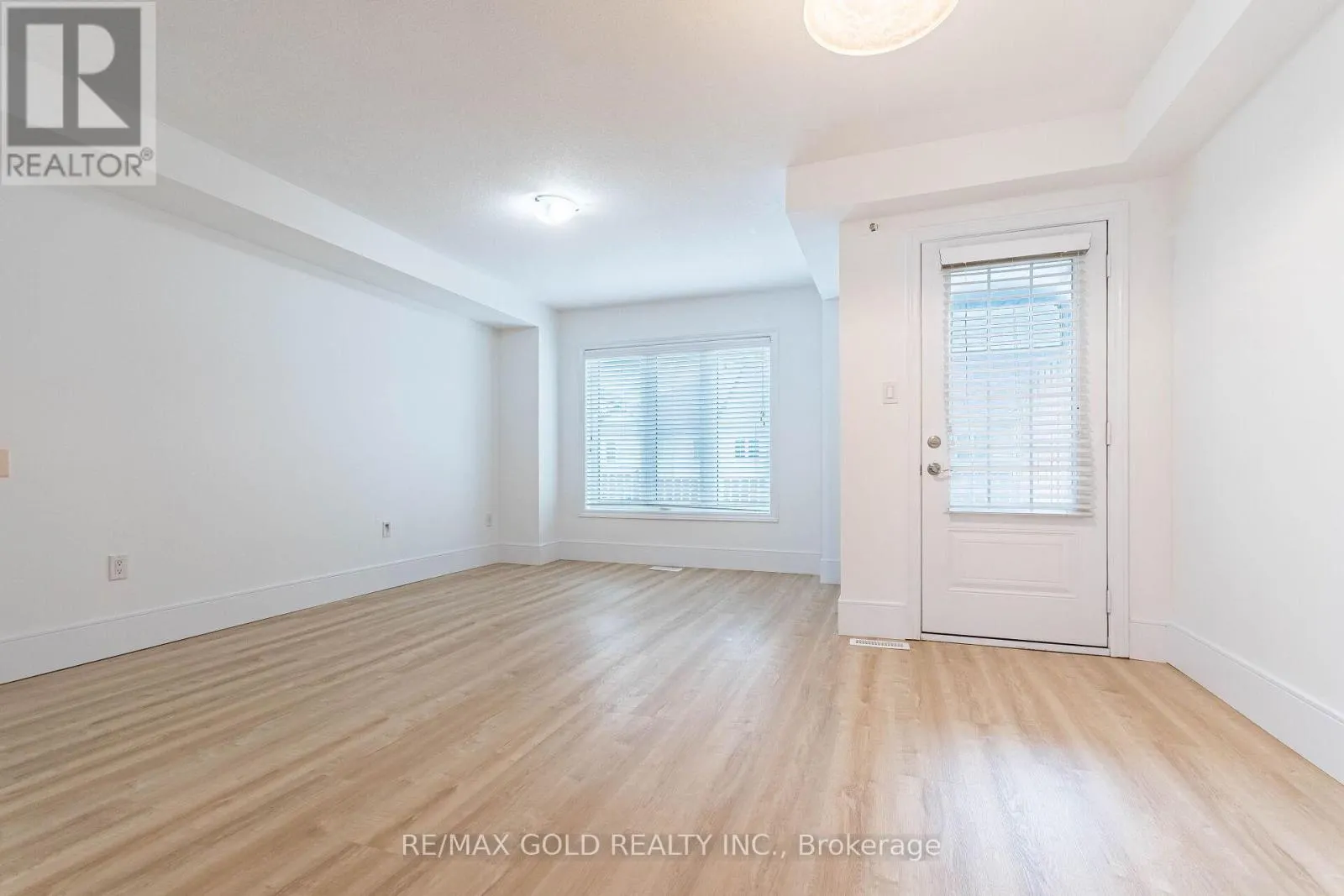 436 LINDEN DRIVE