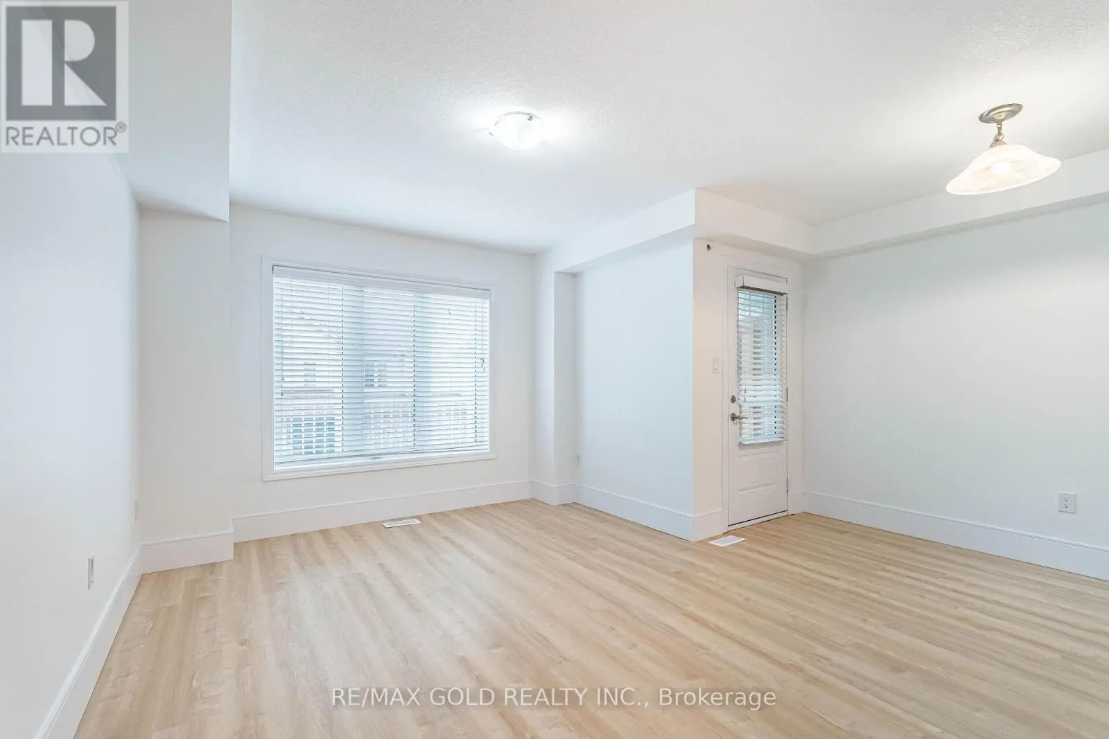 436 LINDEN DRIVE
