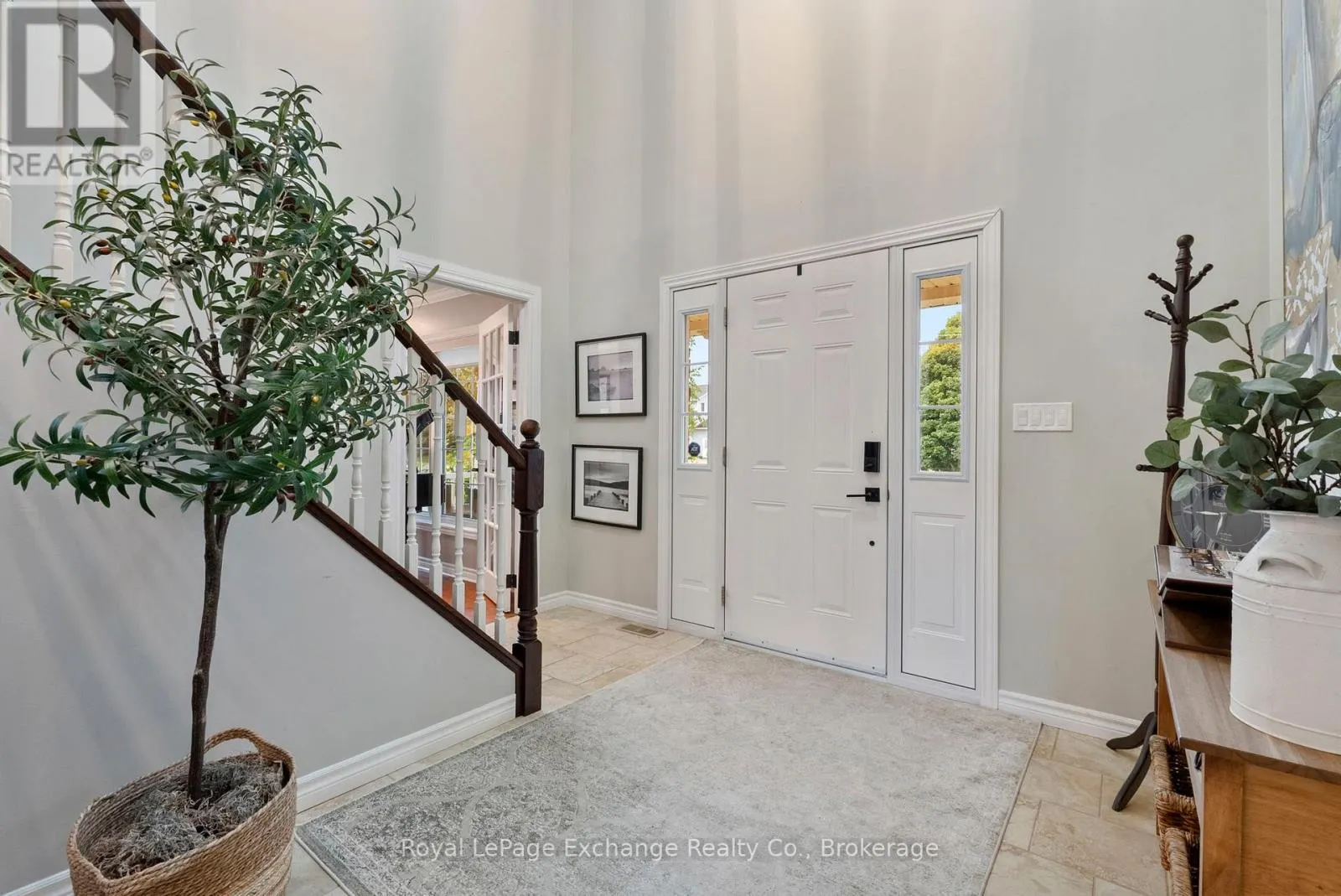 985 HERITAGE DRIVE
