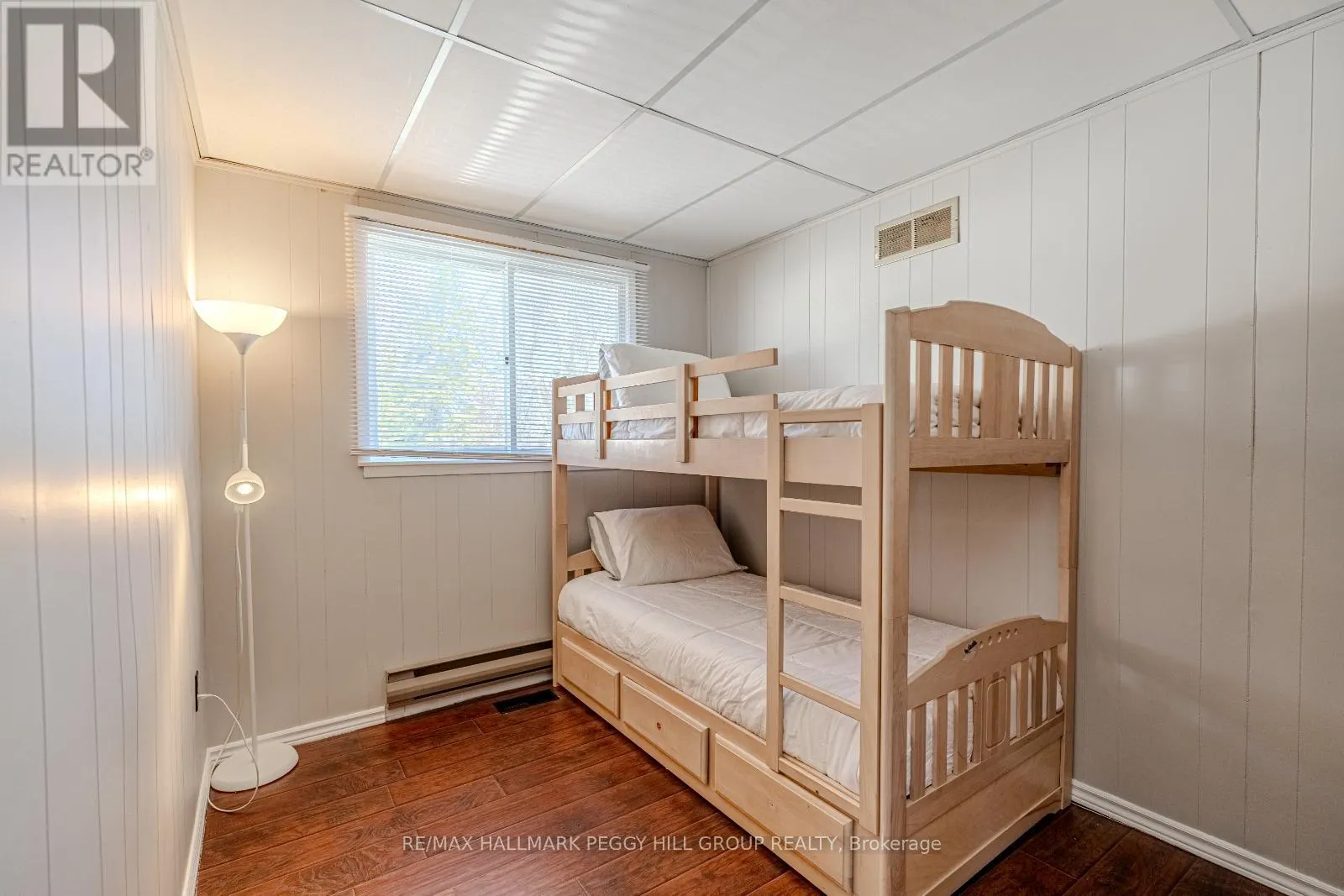 185 AVERY POINT ROAD