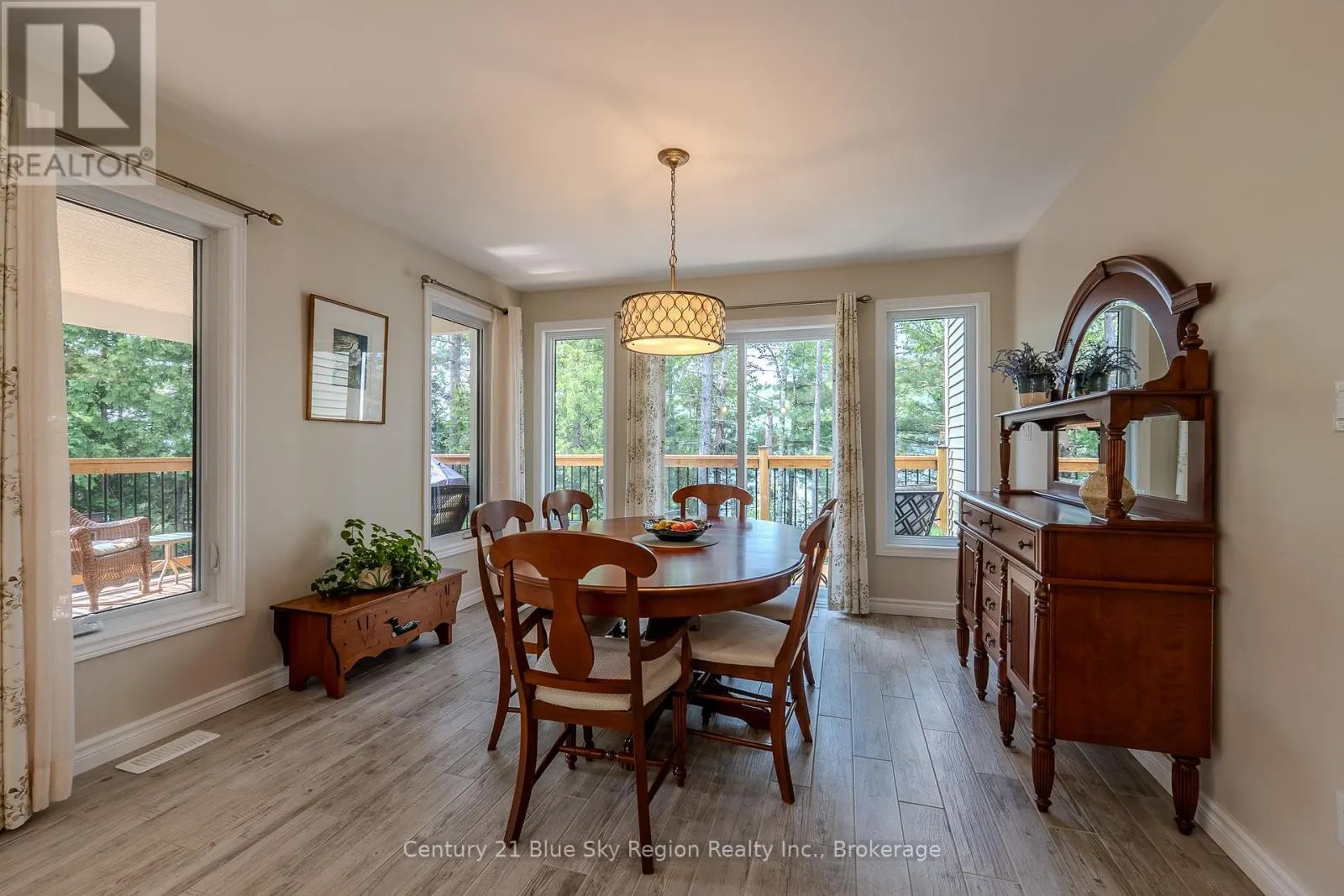 1500D PENINSULA ROAD