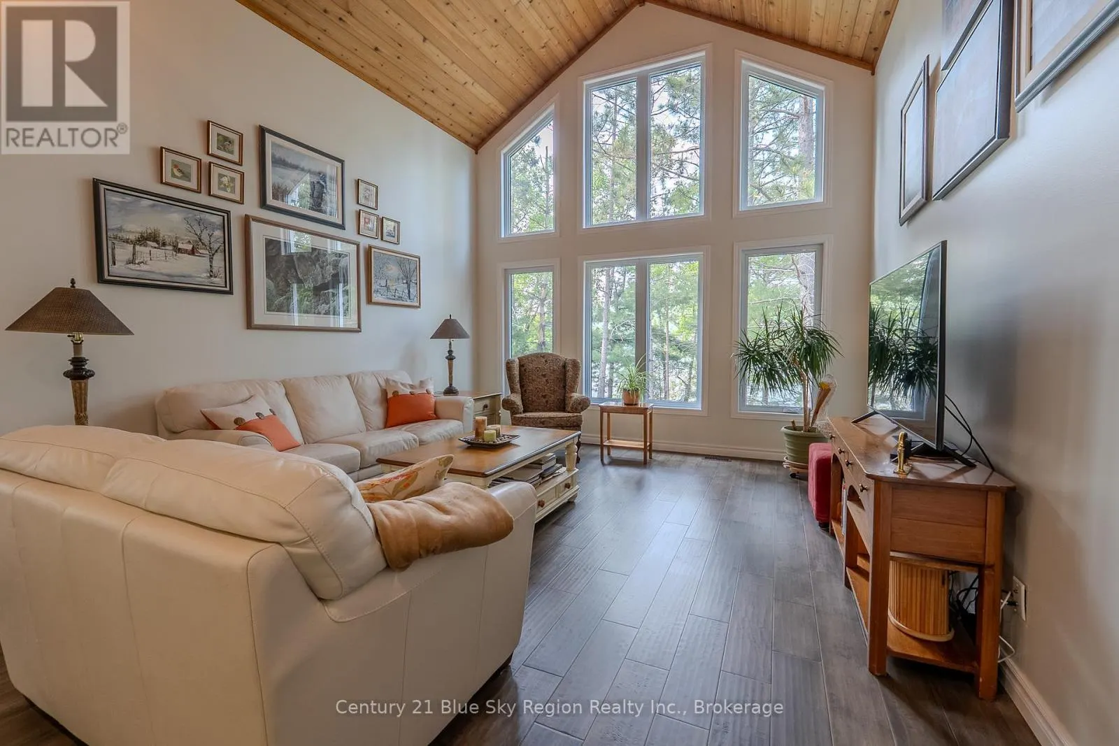 1500D PENINSULA ROAD
