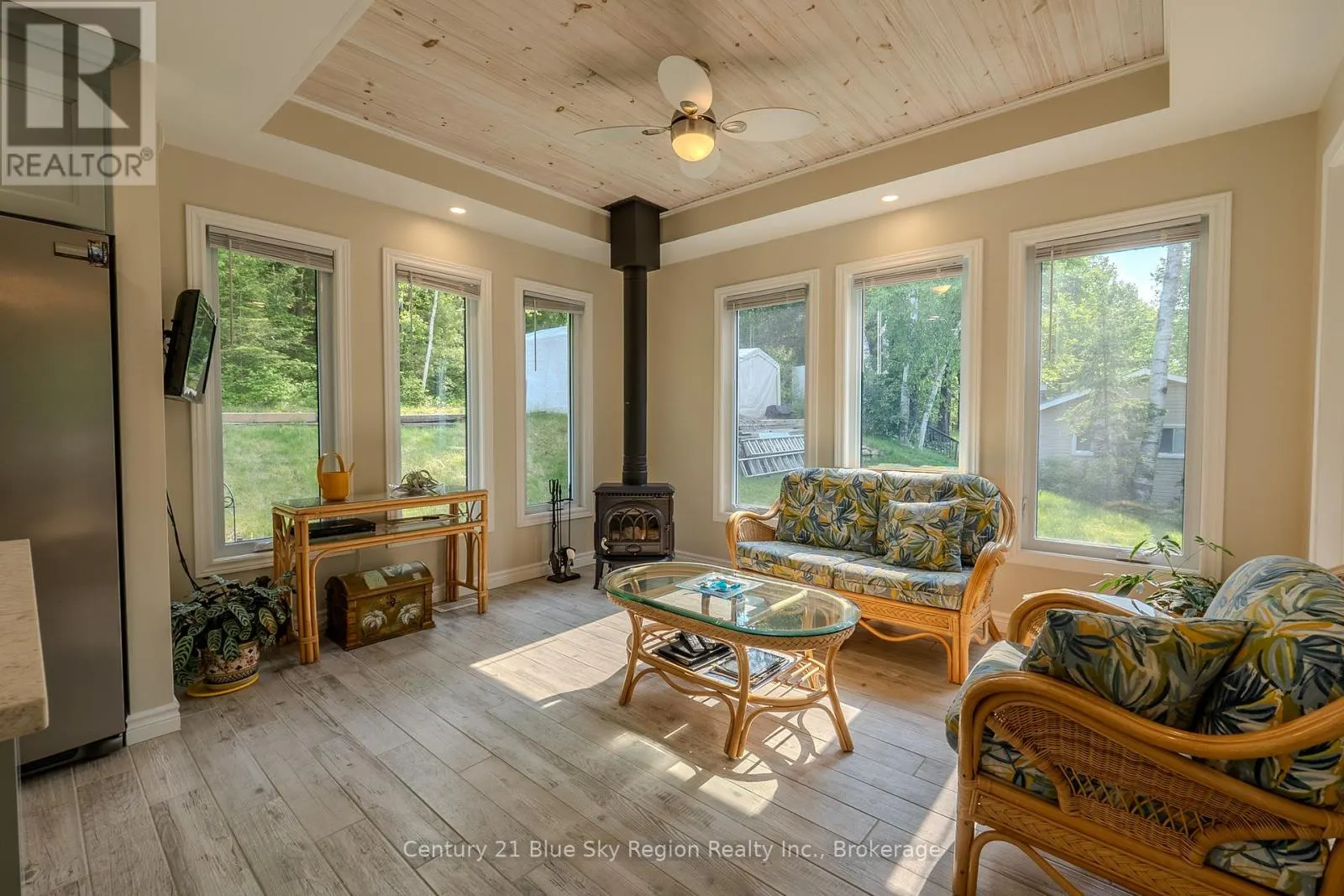 1500D PENINSULA ROAD