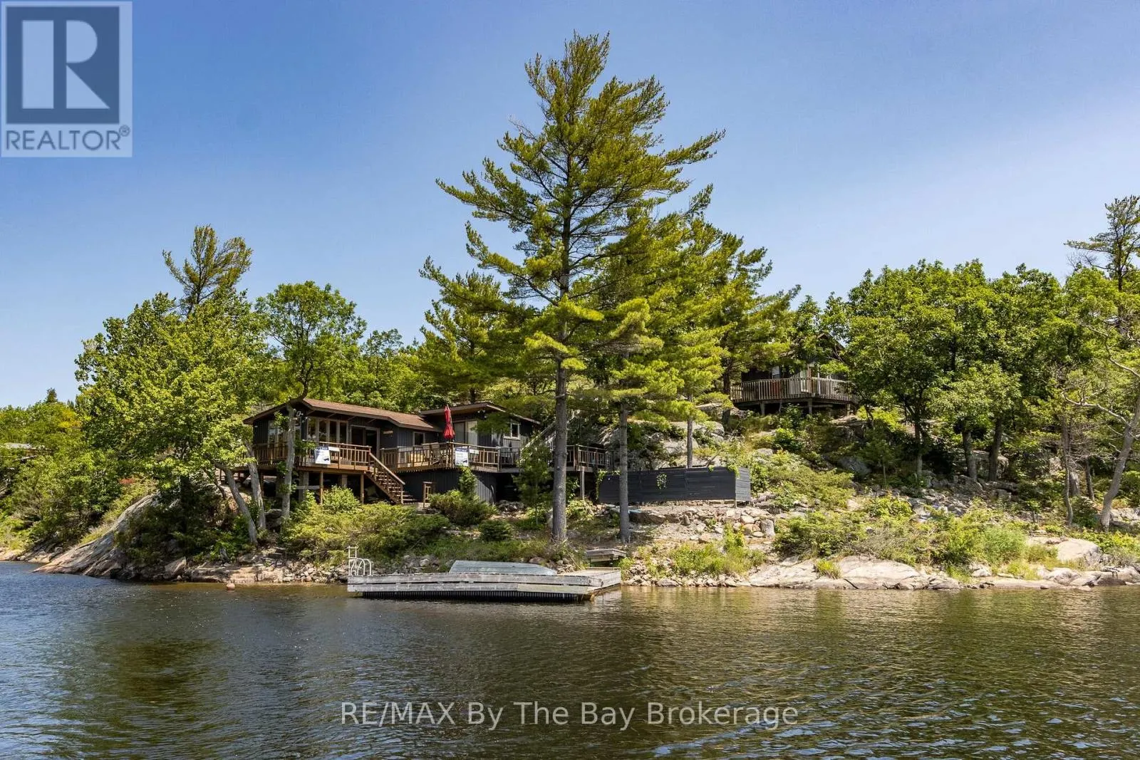 1518 ISLAND 1040