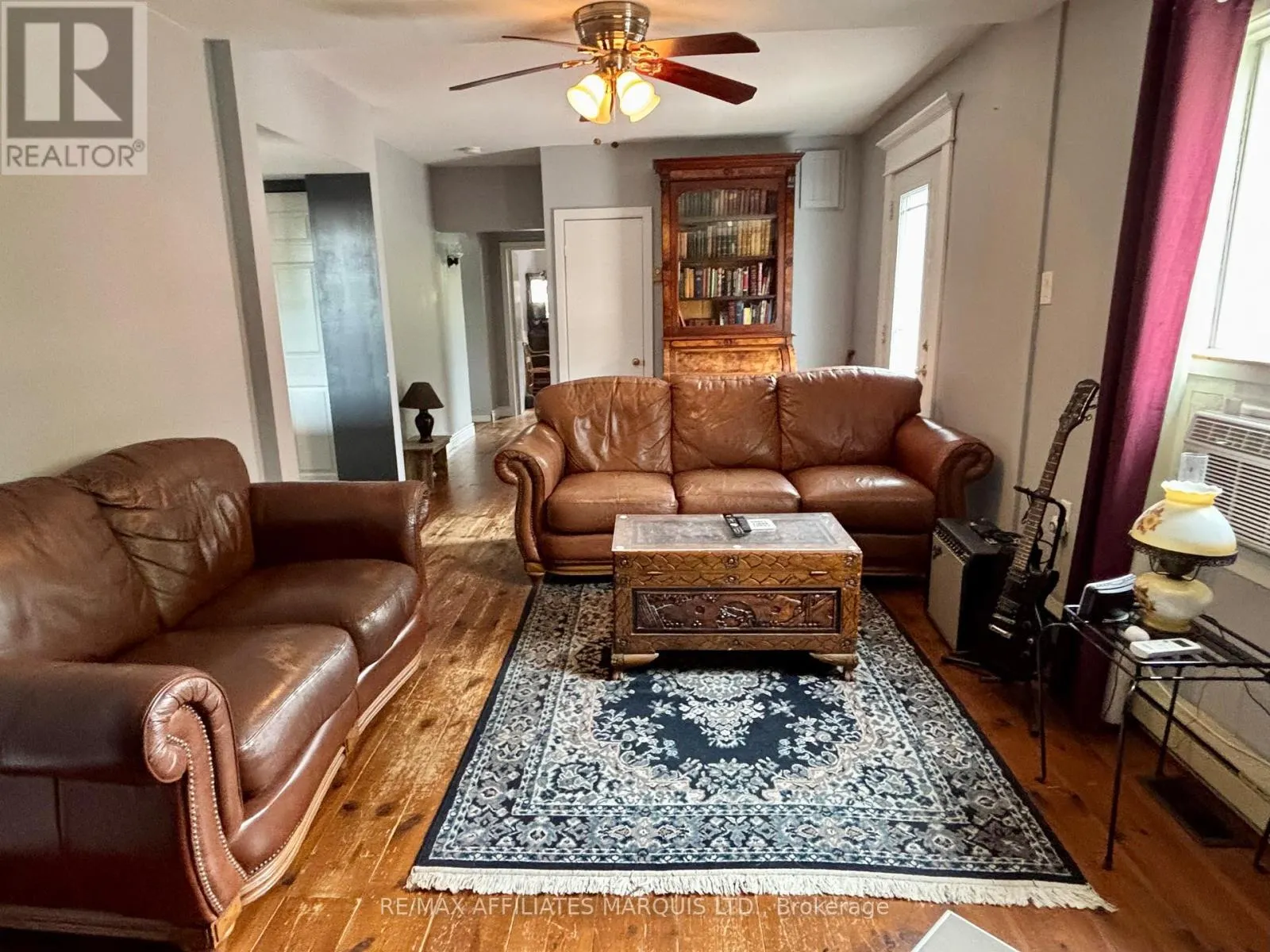 452 DOMINION ST STREET S