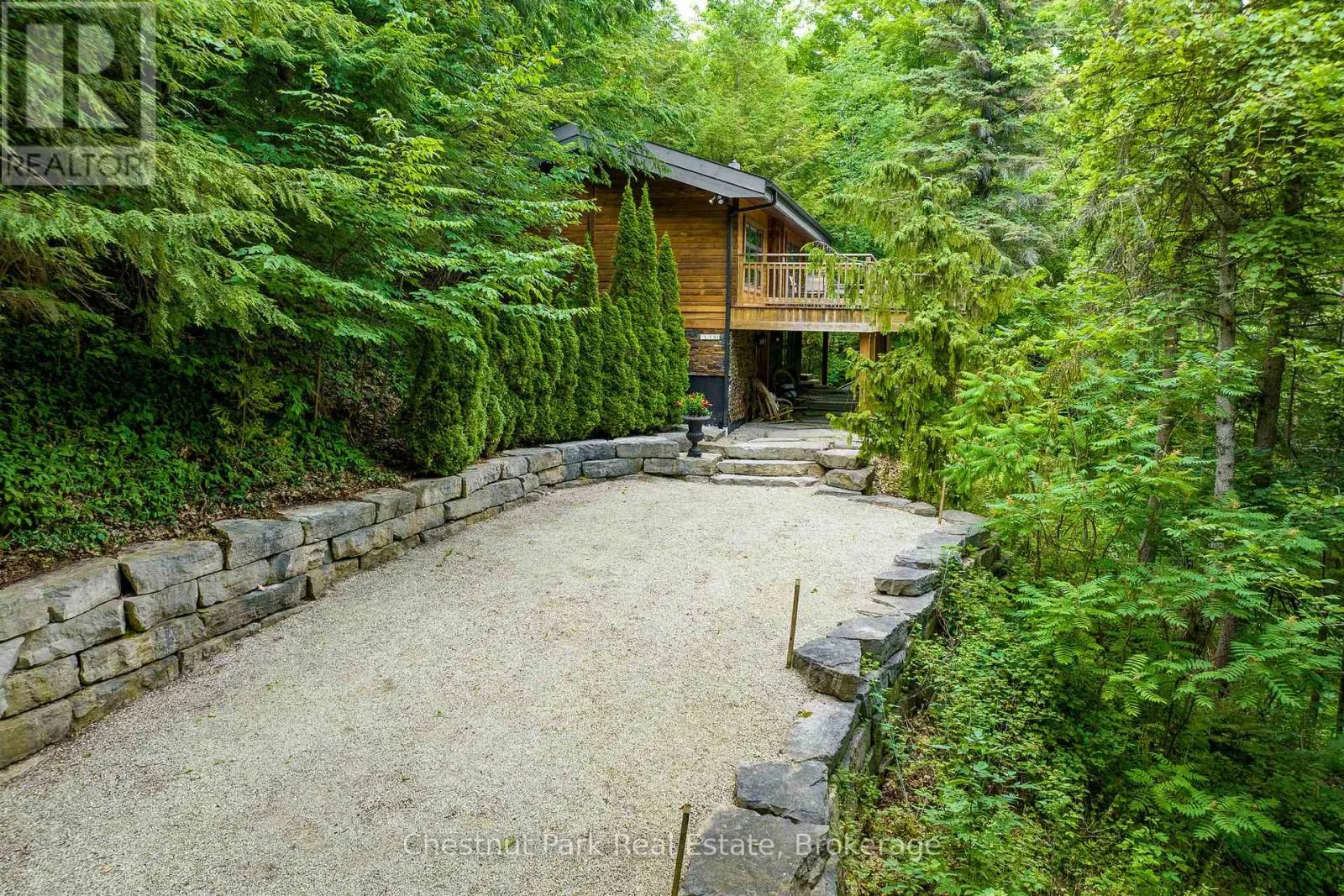 146 CHAMONIX CRESCENT