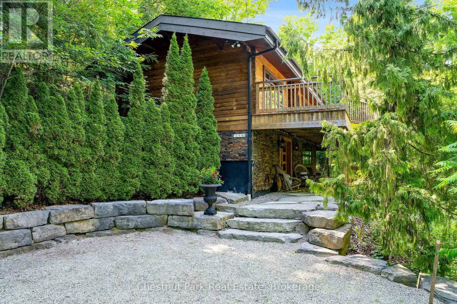 146 CHAMONIX CRESCENT