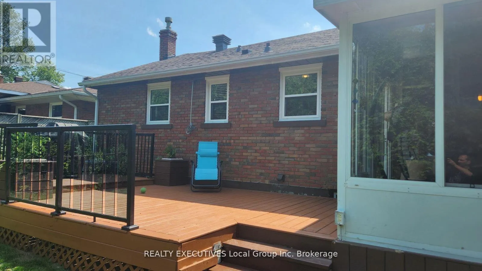 838 REYNOLDS STREET