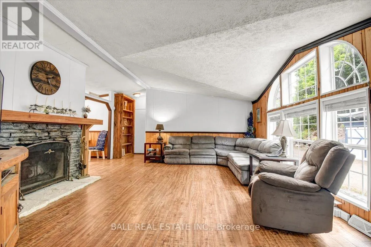 5005 LOOP ROAD