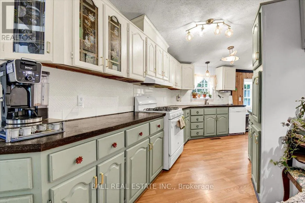 5005 LOOP ROAD