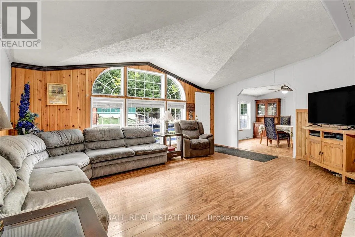 5005 LOOP ROAD