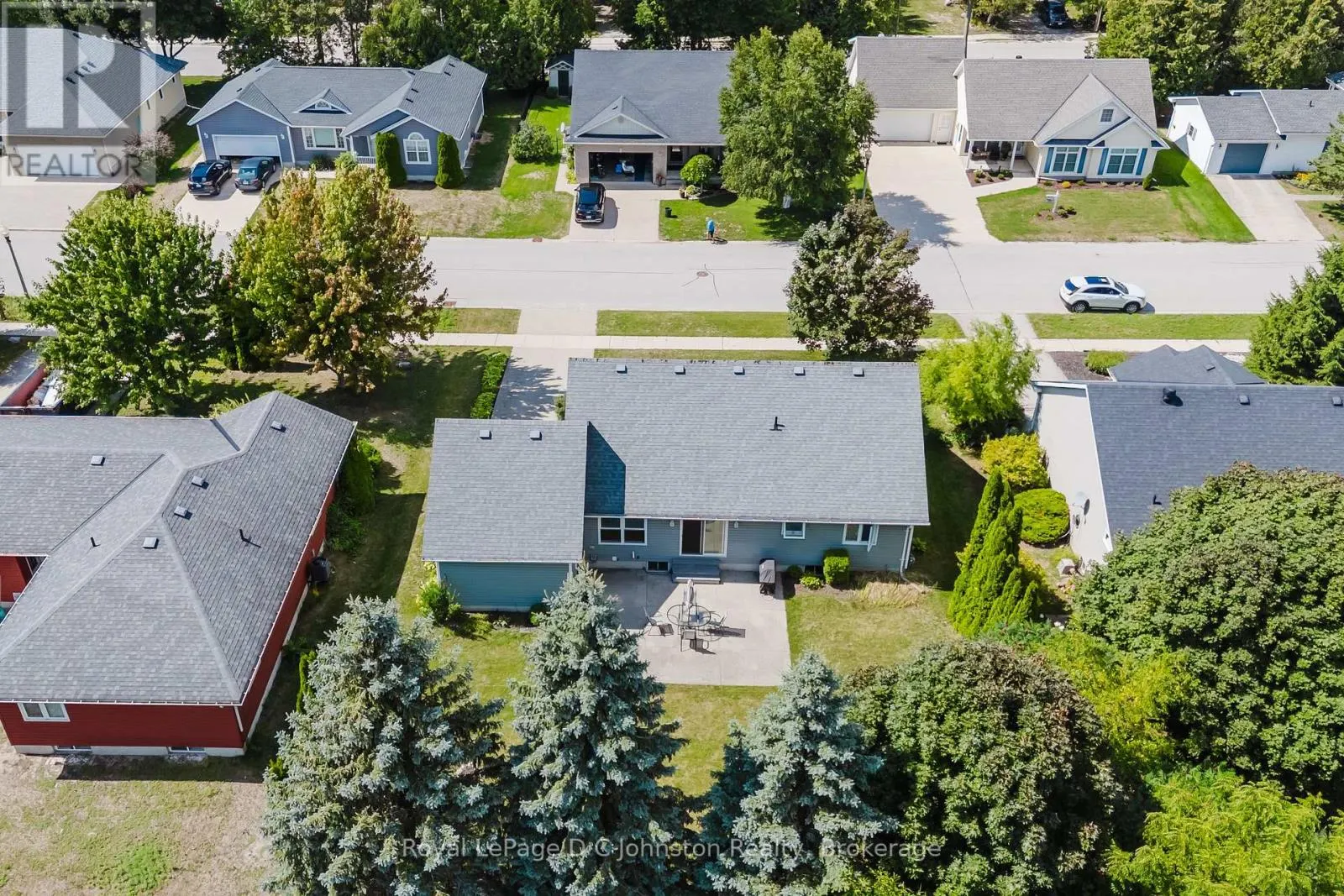 182 EMERALD DRIVE