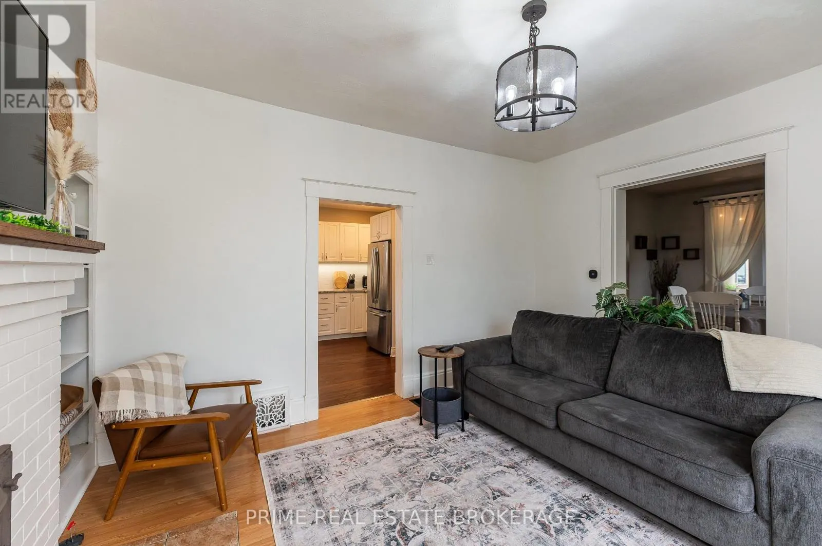 72 WALNUT STREET